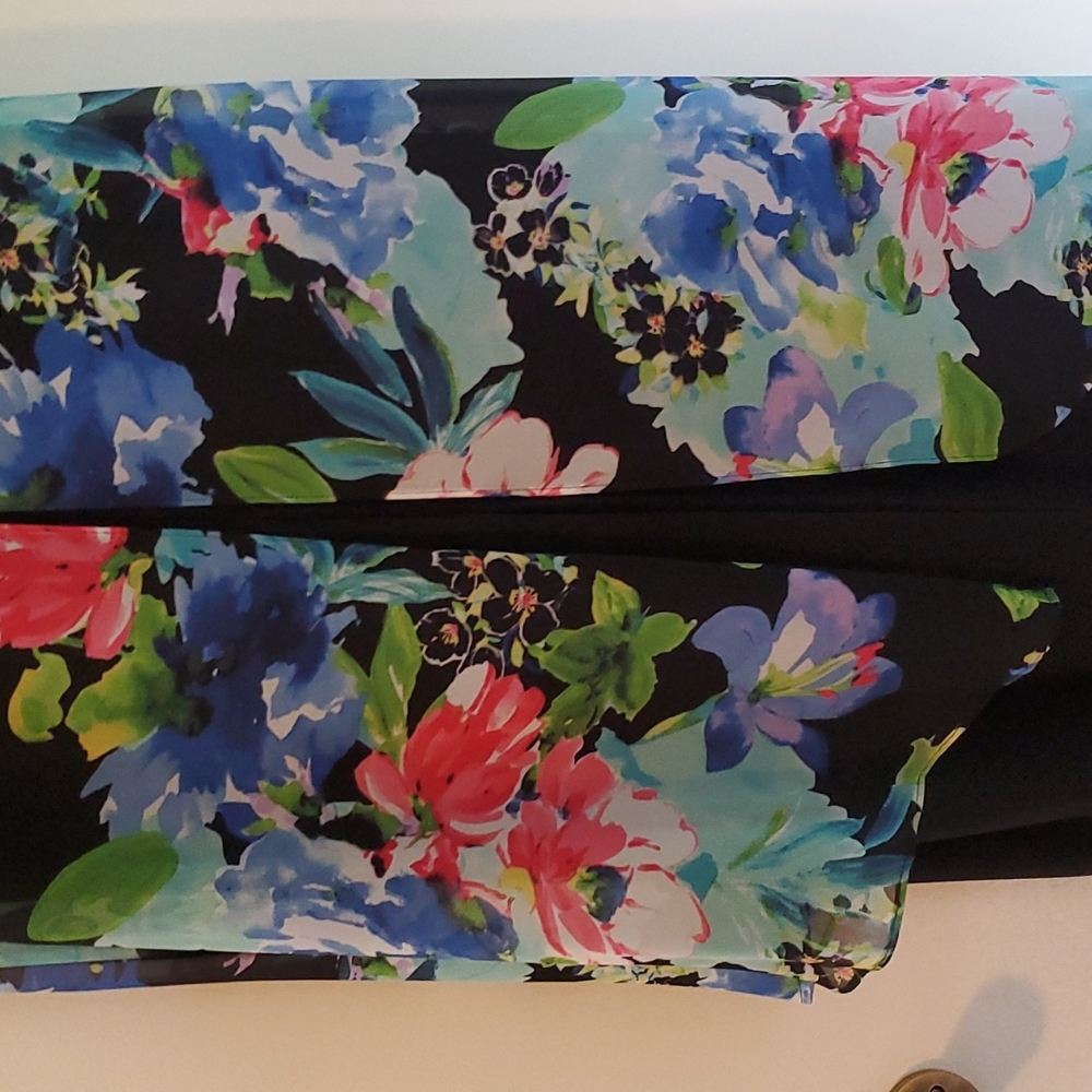 Spring/Summer dress - Picture 9 of 9
